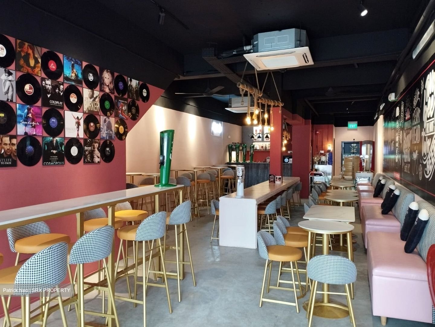 Macpherson Road (D13), Retail #456702501